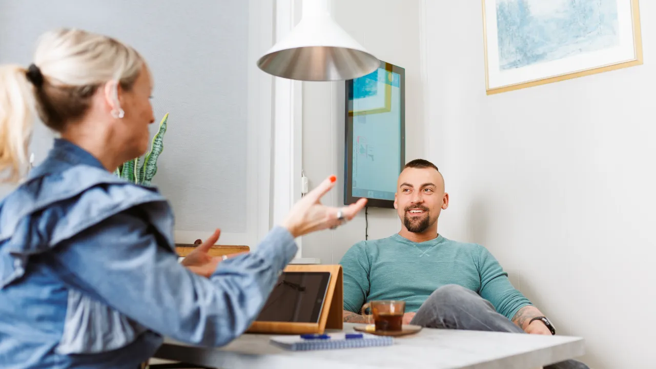 Memoplanner large vegg samtale