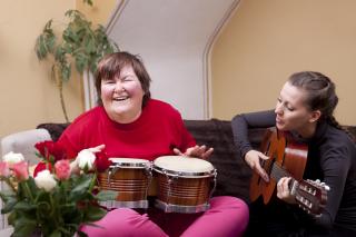 LSS carehome drums