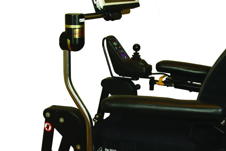 000130Compact Rolltalk på rullestol.jpg