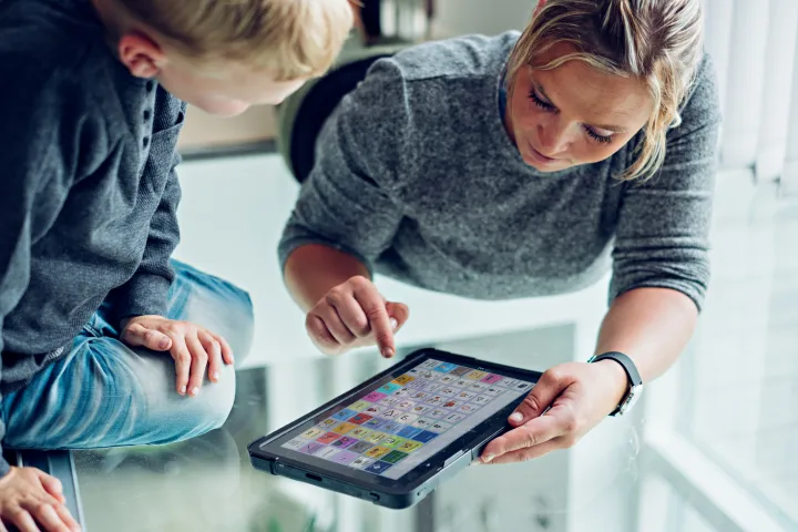 461102_Rolltalk_Touch_Isak o Gry - PODD60.jpg